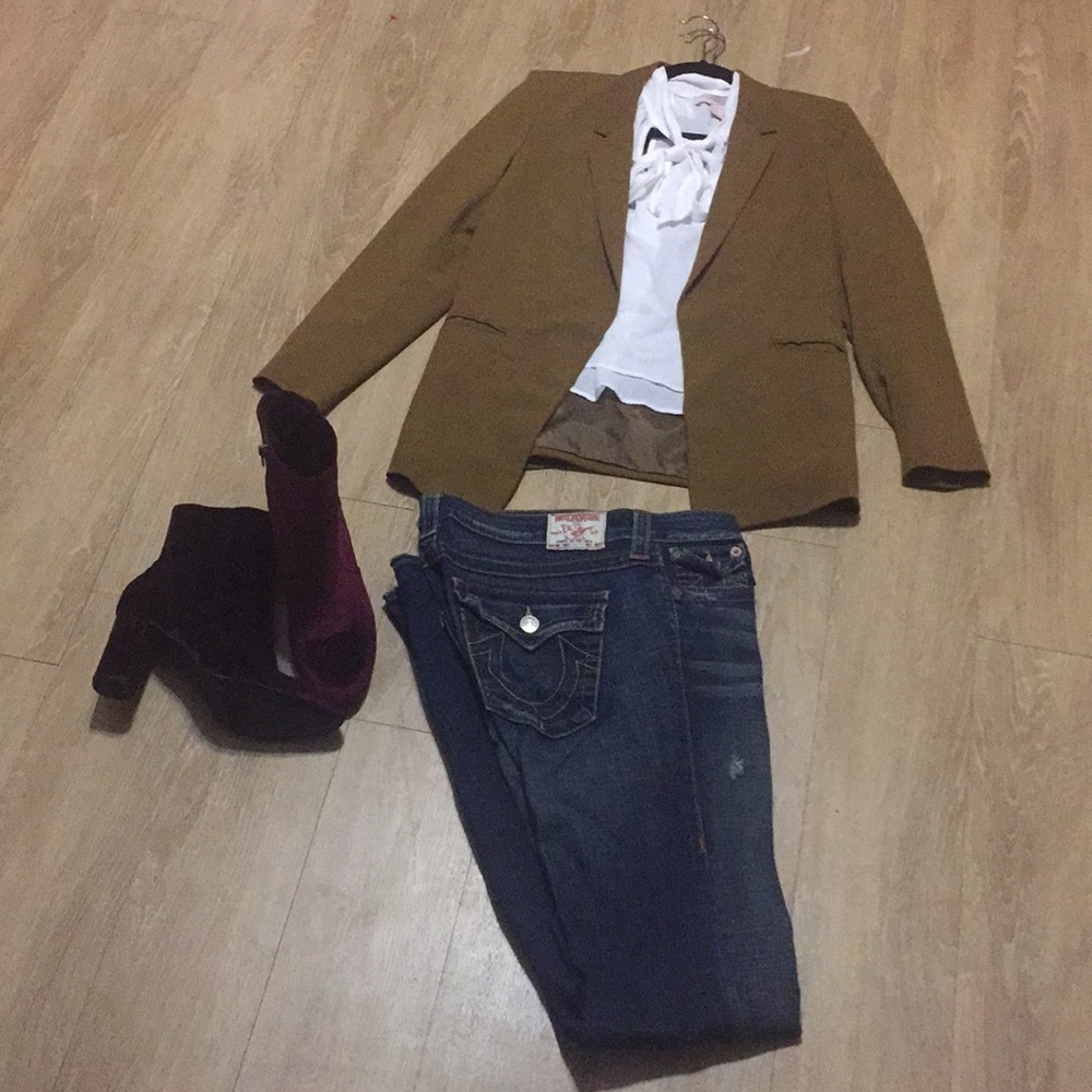 True Religion Flare leg jeans